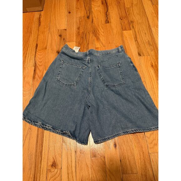 COS Shorts Womens 26 Blue Pleated Denim A line Shorts 7" High rise - Picture 4 of 4